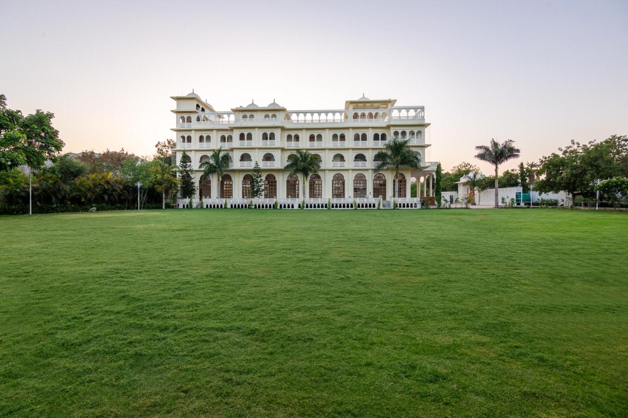 Sterling Aravalli Udaipur Extérieur photo